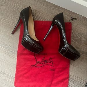 Christian Louboutin Patent Leather Black Pumps